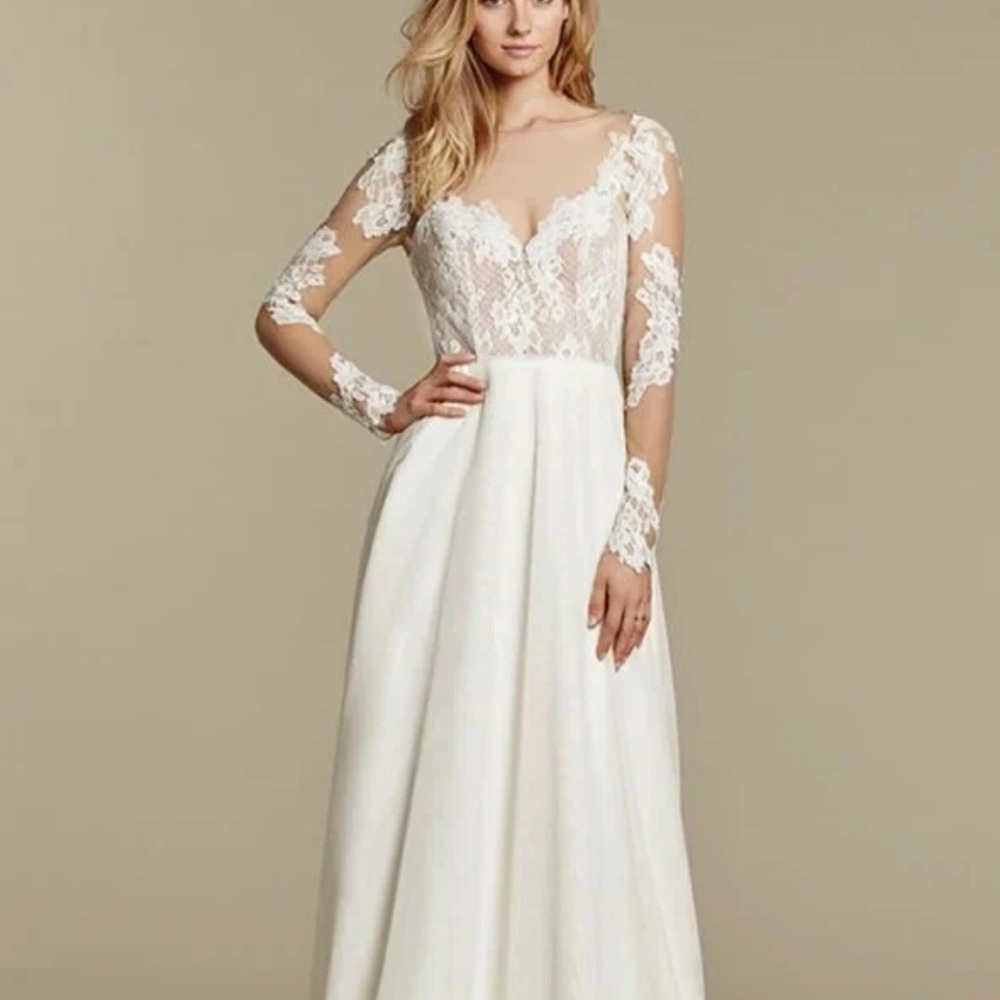 Blush by Hayley Paige Ginger gown size 10 NWT *still sold in stores*